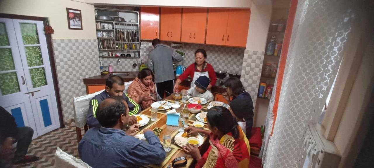 דרג'ילינג Valley View Homestay מראה חיצוני תמונה