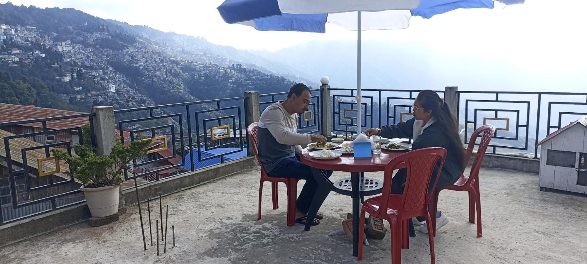 דרג'ילינג Valley View Homestay מראה חיצוני תמונה
