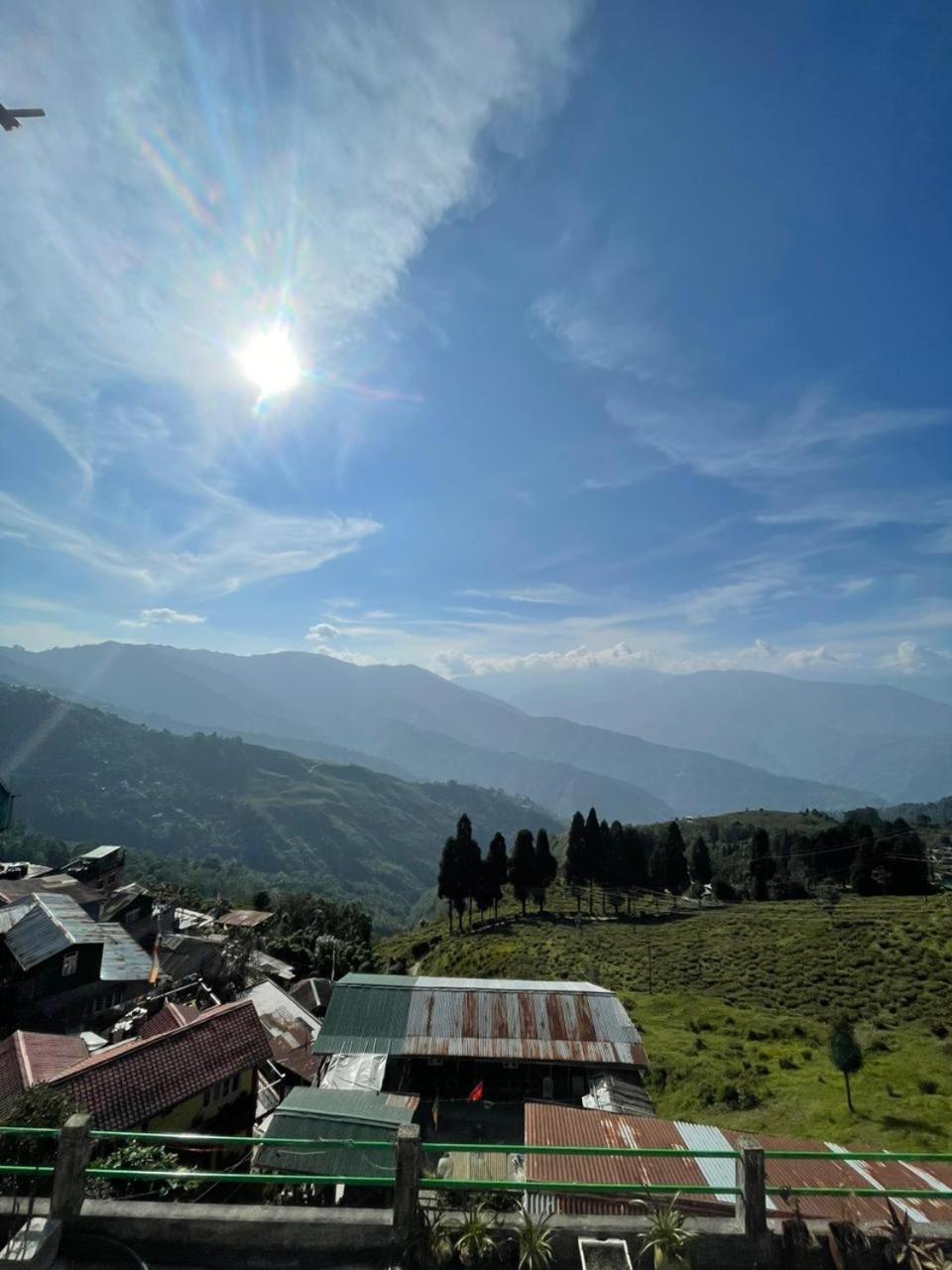 דרג'ילינג Valley View Homestay מראה חיצוני תמונה